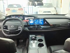 Changan UNI-K iDD 130km 1.5T Version - ფოტო 10