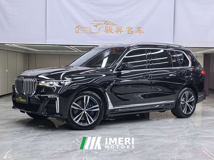 BMW X7 xDrive40i Deluxe VersionM - ავტომობილი ჩინეთიდან