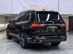 BMW X7 xDrive40i Deluxe VersionM - ფოტო 4