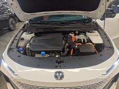 Changan UNI-V iDD 1.5T 113km Version - ფოტო 20