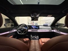 BMW i7 eDrive50L DeluxeM - ფოტო 10