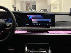BMW i7 eDrive50L DeluxeM - ფოტო 14