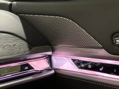 BMW i7 eDrive50L DeluxeM - ფოტო 16