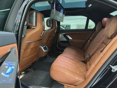BMW i7 eDrive50L DeluxeM - ფოტო 8