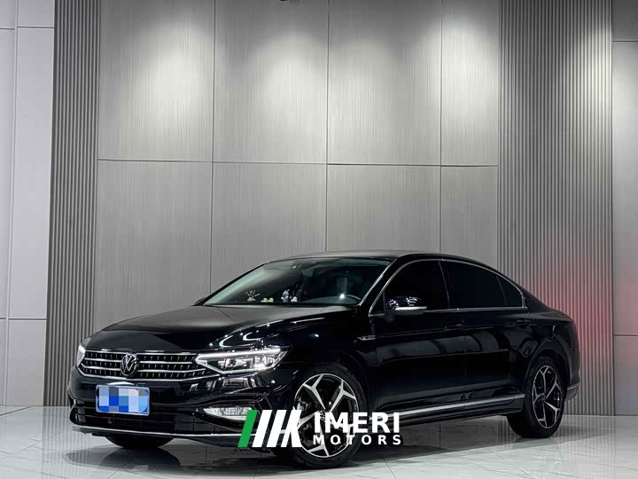 Volkswagen Magotan 200Anniversary Edition 330TSI DSGLuxury Version - ავტომობილი ჩინეთიდან