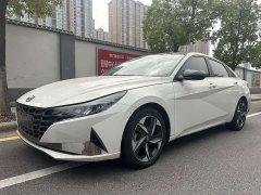 Hyundai Elantra 1.5L CVT GLS Edition - ფოტო 1