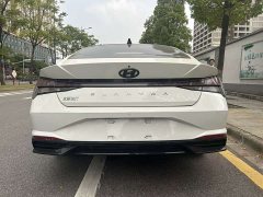 Hyundai Elantra 1.5L CVT GLS Edition - ფოტო 8