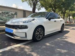 Lynk & Co 03 1.5TD DCTPro - ფოტო 1