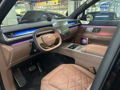 Nio ES9 102kWh Luxury Edition - ფოტო 7