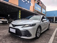 Toyota Camry 2.0G Luxury Edition - ფოტო 1