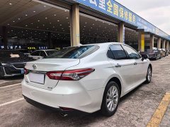 Toyota Camry 2.0G Luxury Edition - ფოტო 10