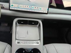 BYD 06 DM-i 205Plus Edition - ფოტო 11