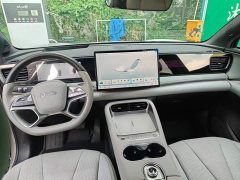 BYD 06 DM-i 205Plus Edition - ფოტო 12