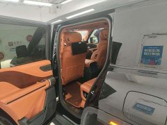 Yangwang U8 Luxury Edition - ფოტო 8