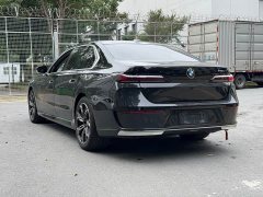 BMW 7 735Li M - ფოტო 18