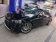 Mercedes-Benz E 260 - ფოტო 1