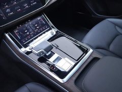 Audi Q7 55 TFSI quattro S line Version - ფოტო 12