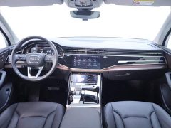 Audi Q7 55 TFSI quattro S line Version - ფოტო 13