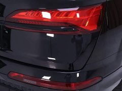 Audi Q7 55 TFSI quattro S line Version - ფოტო 9