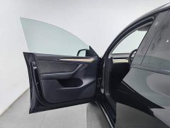 Tesla Model Y Edition - ფოტო 8