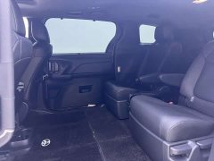 Toyota SIENNA 2.5L AWDLuxury Edition - ფოტო 12