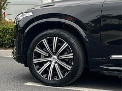 Volvo XC90 B5 Luxury Edition 7 - ფოტო 7