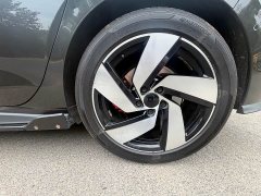 Volkswagen GTI 380TSI DSG GTI - ფოტო 12