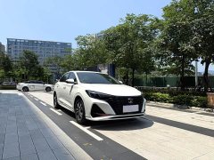 Changan Eado PLUS NE 1.4T GDI DCT Premium Edition - photo 3