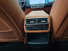 Li Auto L6 Pro - ფოტო 12