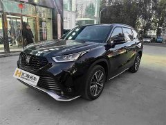 Toyota Crown Land Cruiser 2.5L HEV 2WD Luxury Edition - фото 1