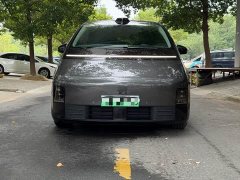 Li Auto MEGA Ultra - ფოტო 2