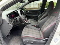 Volkswagen GTI 380TSI DSG GTI - ფოტო 9