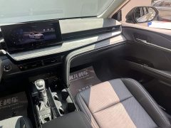 Toyota 2.0HGVP Luxury Edition - ფოტო 11