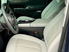 Buick GL8 Deluxe Edition - ფოტო 7
