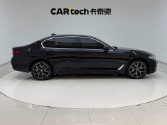 BMW 5 530Li Deluxe Version M - ფოტო 12
