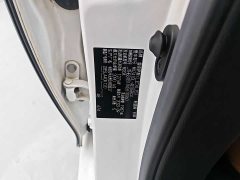 Lexus ES 200 Edition - ფოტო 10