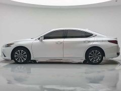Lexus ES 200 Edition - ფოტო 19