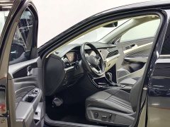 Volkswagen Passat 330TSI Edition - ფოტო 8