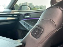 Toyota Avalon 2.5L Luxury Edition - ფოტო 11