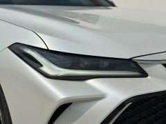 Toyota Avalon 2.5L Luxury Edition - ფოტო 4
