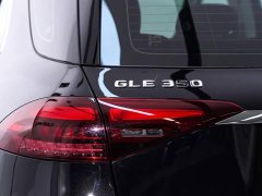 Mercedes-Benz GLE 350 4MATIC Fashion Version - ფოტო 11