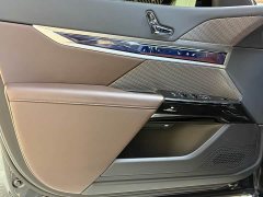 BMW 7 740Li Deluxe Version Luxury - ფოტო 12