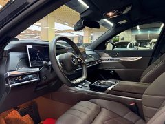 BMW 7 740Li Deluxe Version Luxury - ფოტო 14