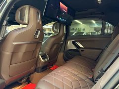 BMW 7 740Li Deluxe Version Luxury - ფოტო 17
