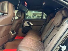 BMW 7 740Li Deluxe Version Luxury - ფოტო 18