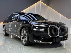 BMW 7 740Li Deluxe Version Luxury - ფოტო 3