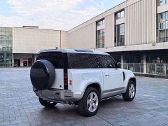 Land Rover Defender 90 2.0T P300 Edition - ფოტო 17