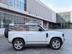 Land Rover Defender 90 2.0T P300 Edition - ფოტო 18