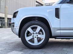 Land Rover Defender 90 2.0T P300 Edition - ფოტო 19