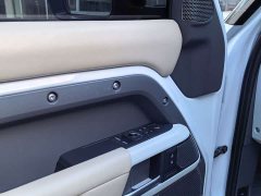 Land Rover Defender 90 2.0T P300 Edition - ფოტო 4